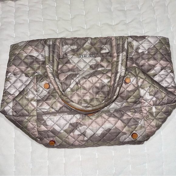 MZ WALLACE CAMO METRO MEDIUM TOTE BAG - Picture 14 of 14